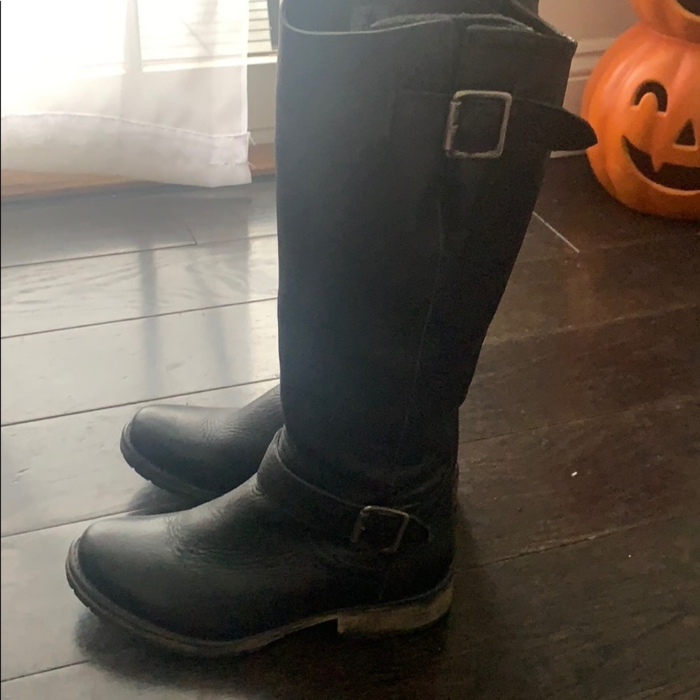 Steve Madden boot